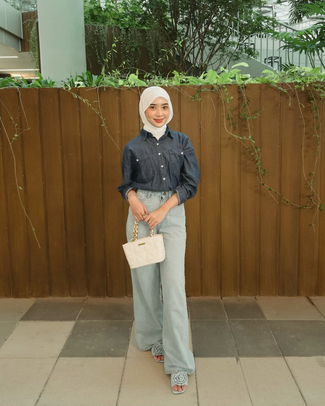 Look 7